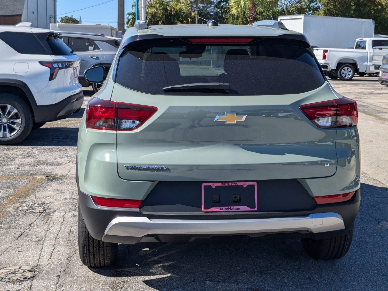 2025 Chevrolet Trailblazer Vehicle Photo in MIAMI, FL 33134-2699