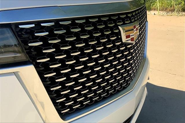 2023 Cadillac Escalade Vehicle Photo in KANSAS CITY, MO 64114-4545