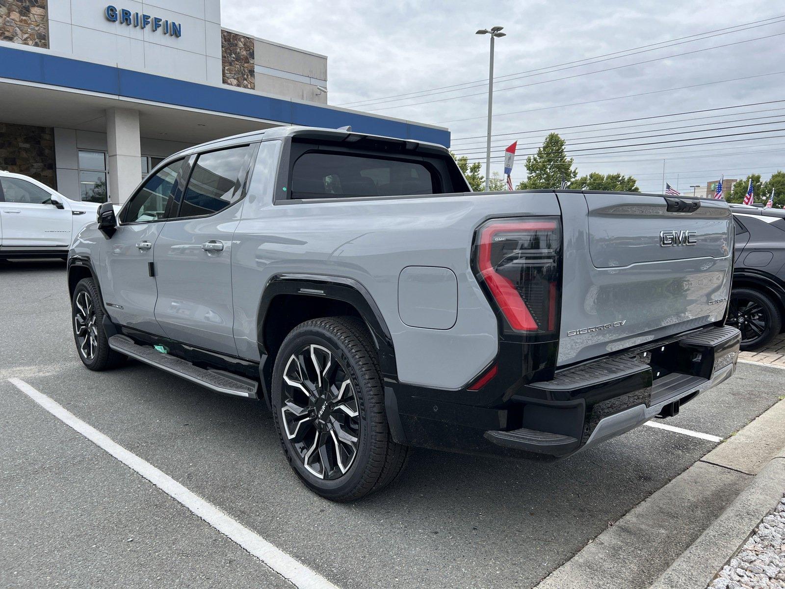 2024 GMC Sierra EV Vehicle Photo in MONROE, NC 28110-8431