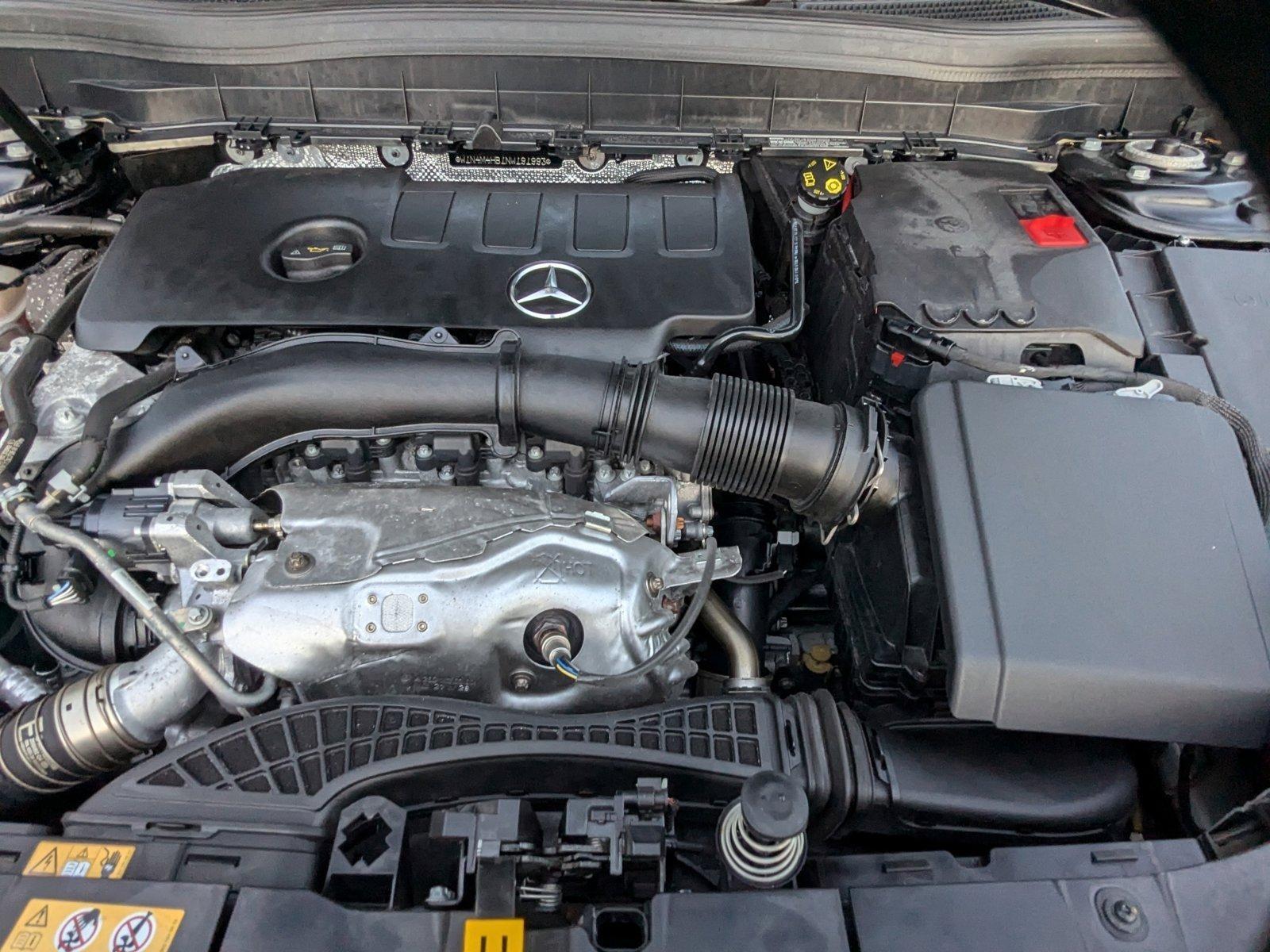 2022 Mercedes-Benz GLB Vehicle Photo in Miami, FL 33169