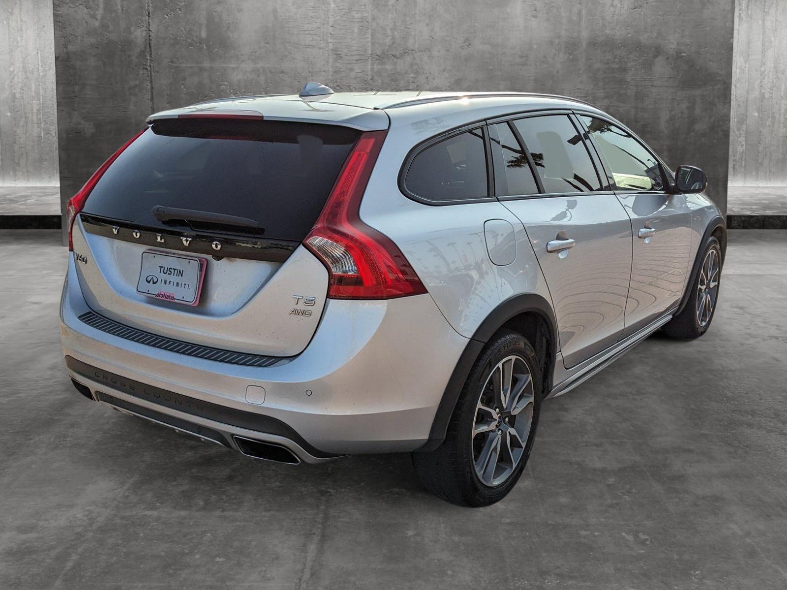 2015 Volvo V60 Cross Country Vehicle Photo in Tustin, CA 92782