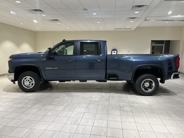 2025 Chevrolet Silverado 3500 HD Vehicle Photo in CROSBY, TX 77532-9157