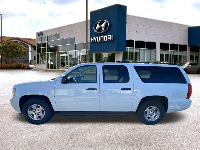 Used 2008 Chevrolet Suburban LS with VIN 3GNFC16058G195395 for sale in Florence, AL