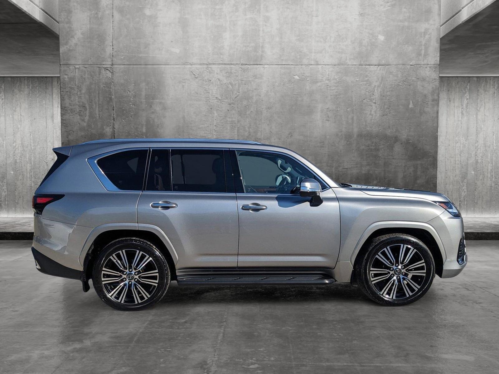 2023 Lexus LX 600 Vehicle Photo in Tampa, FL 33614