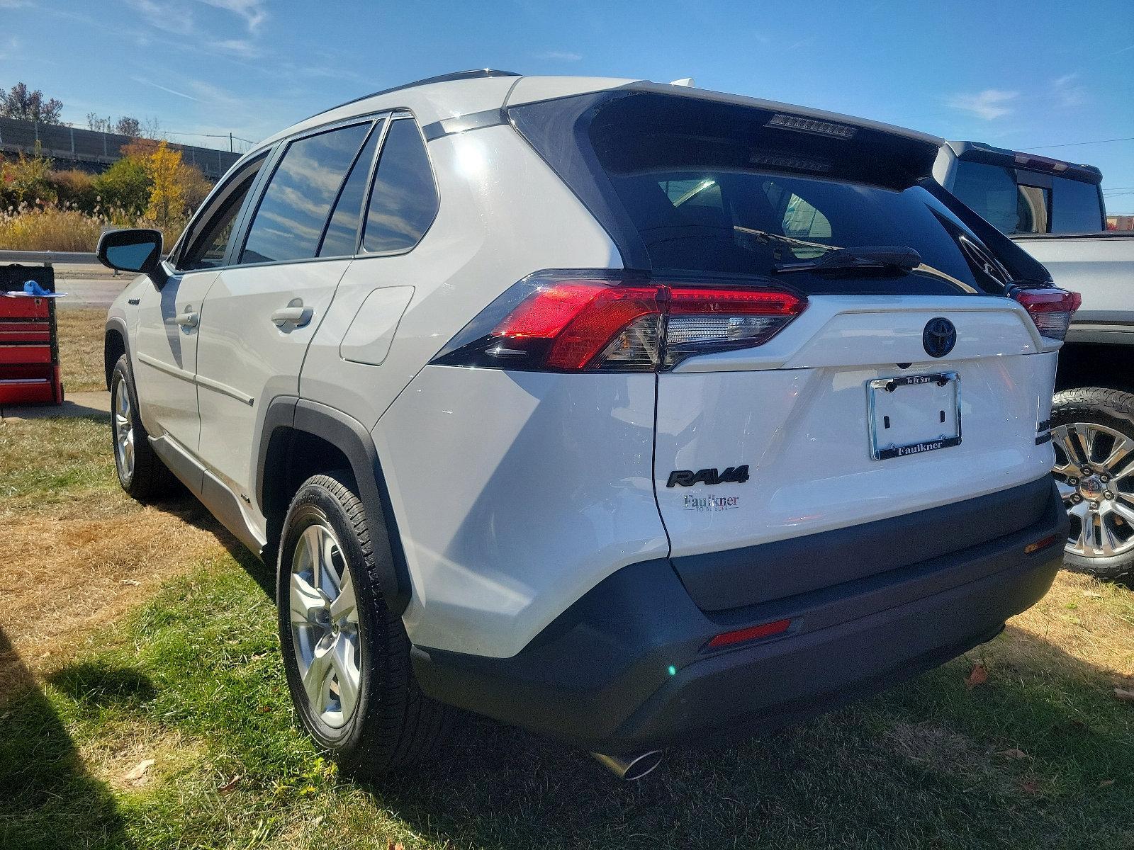 2021 Toyota RAV4 Vehicle Photo in Trevose, PA 19053