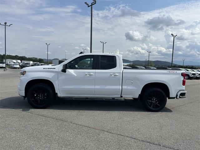 2022 Chevrolet Silverado 1500 Vehicle Photo in ALCOA, TN 37701-3235