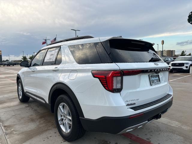 2025 Ford Explorer Vehicle Photo in Terrell, TX 75160