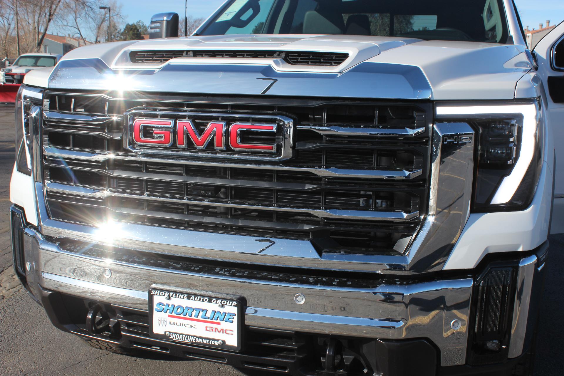 2024 GMC Sierra 2500 HD Vehicle Photo in AURORA, CO 80012-4011