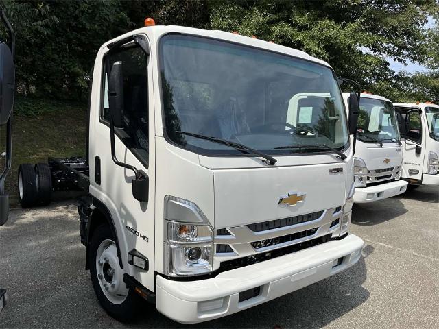 2025 Chevrolet 4500 HG LCF Gas Vehicle Photo in ALCOA, TN 37701-3235