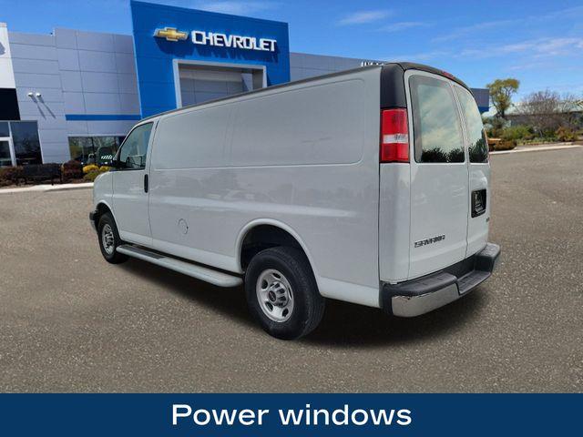 2022 GMC Savana Cargo 2500 Vehicle Photo in DANBURY, CT 06810-5034