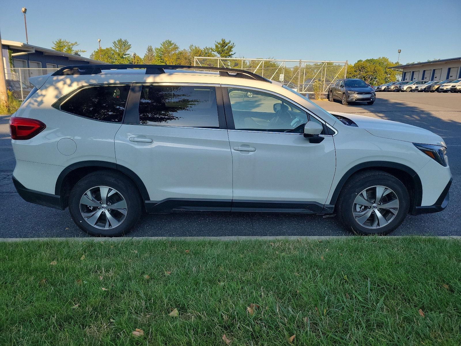 2024 Subaru Ascent Vehicle Photo in BETHLEHEM, PA 18017