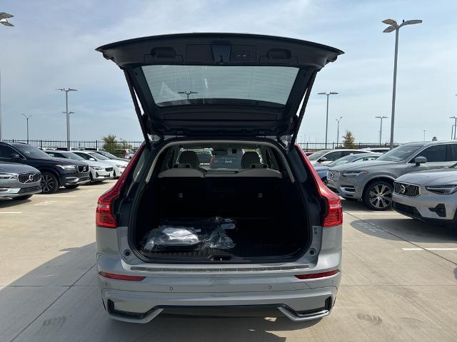 2025 Volvo XC60 Vehicle Photo in Grapevine, TX 76051