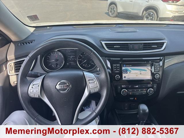 2015 Nissan Rogue Vehicle Photo in VINCENNES, IN 47591-5519