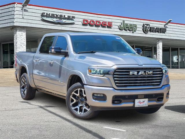 2025 Ram 1500 Vehicle Photo in Ennis, TX 75119-5114