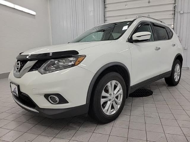 2016 Nissan Rogue Vehicle Photo in APPLETON, WI 54914-8833