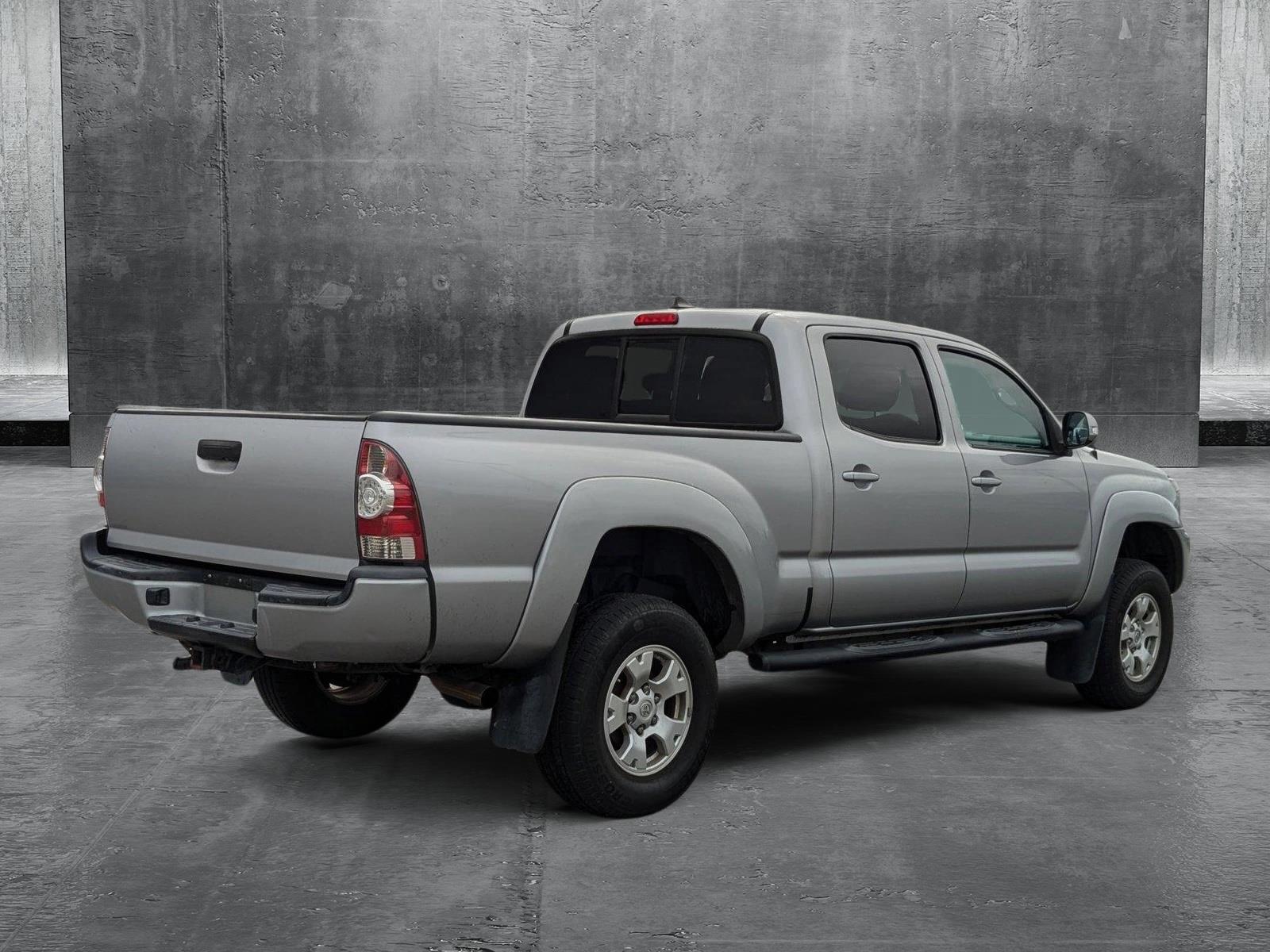 2015 Toyota Tacoma Vehicle Photo in St. Petersburg, FL 33713