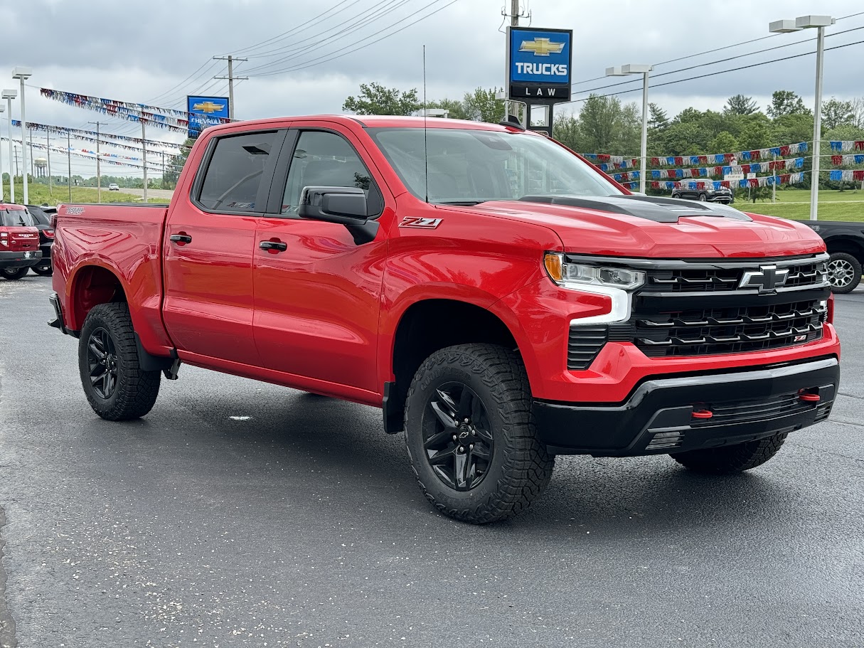 2024 Chevrolet Silverado 1500 Vehicle Photo in BOONVILLE, IN 47601-9633