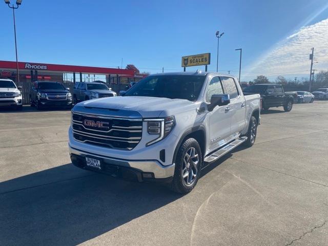 Used 2023 GMC Sierra 1500 SLT with VIN 1GTUUDEDXPZ103683 for sale in Sikeston, MO