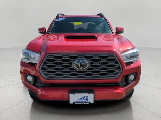 2021 Toyota Tacoma 4WD Vehicle Photo in Green Bay, WI 54304