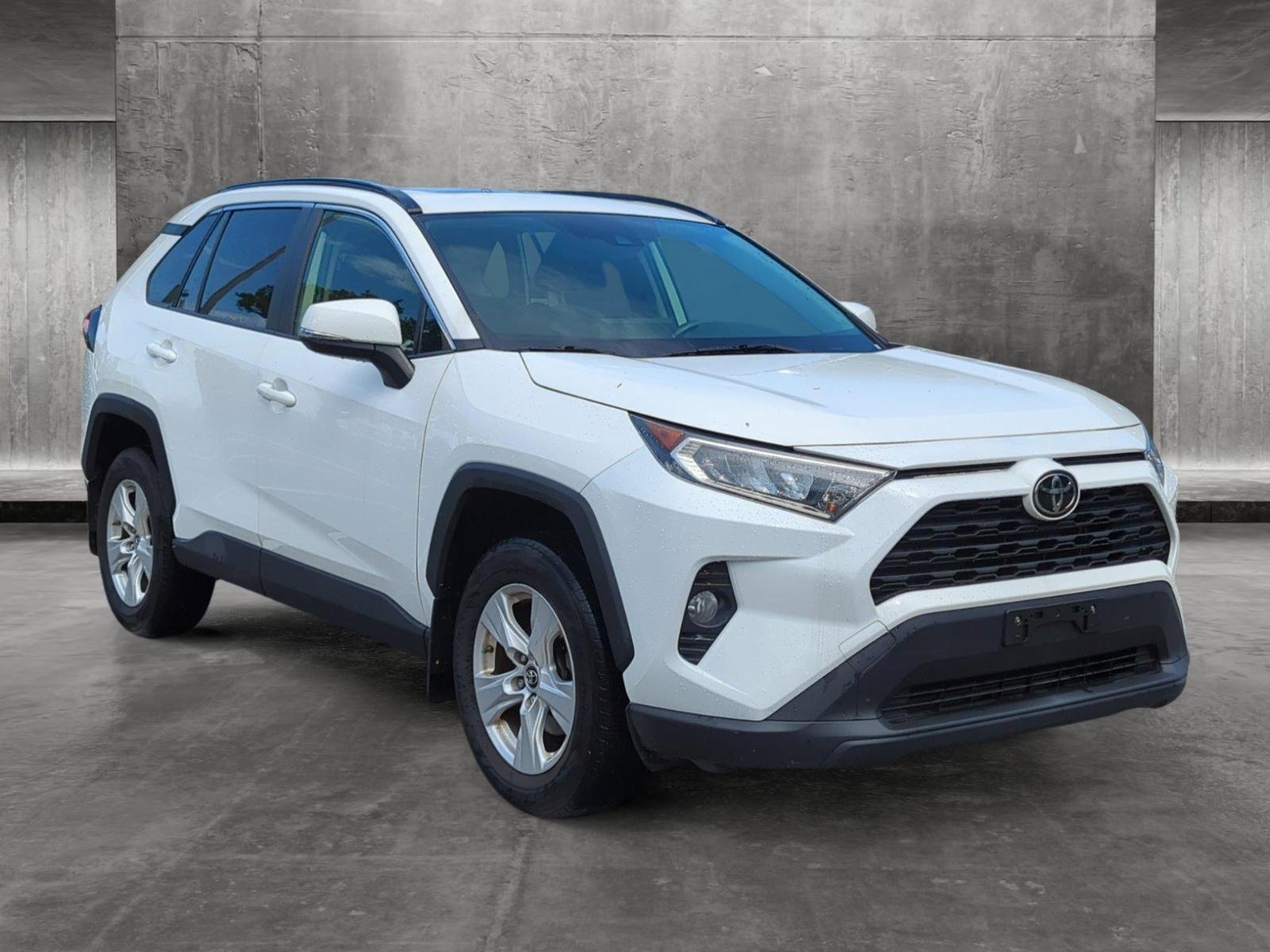 2019 Toyota RAV4 Vehicle Photo in Ft. Myers, FL 33907