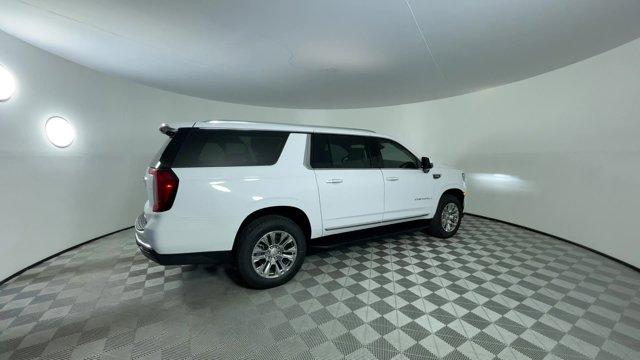 2024 GMC Yukon XL Vehicle Photo in GILBERT, AZ 85297-0402