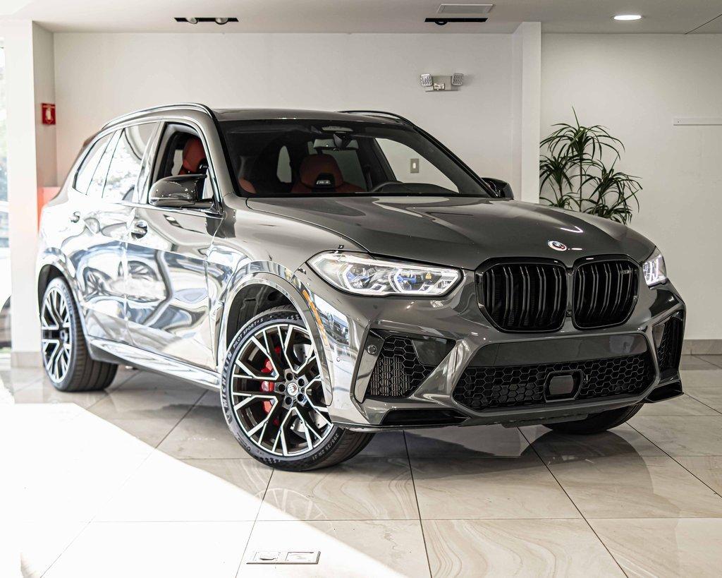 2022 BMW X5 M Vehicle Photo in Saint Charles, IL 60174