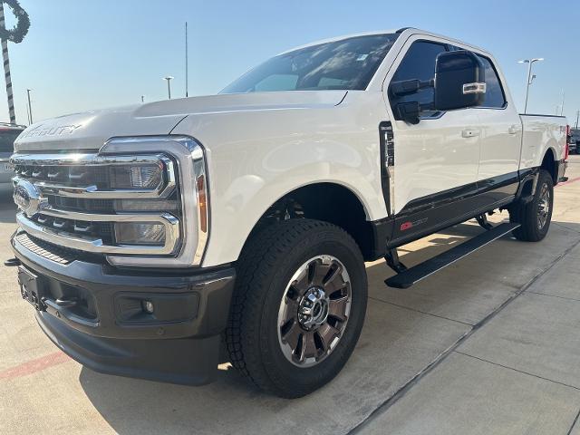 2024 Ford Super Duty F-250 SRW Vehicle Photo in Weatherford, TX 76087