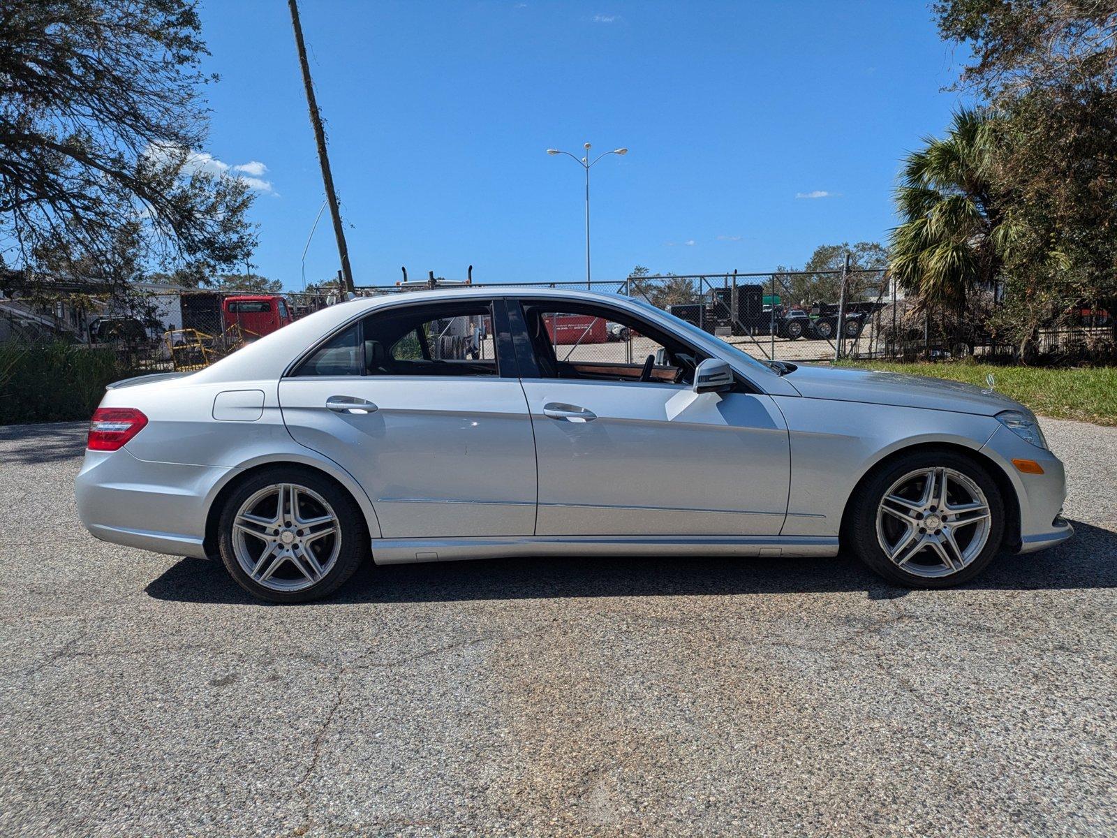 2013 Mercedes-Benz E-Class Vehicle Photo in Sarasota, FL 34231