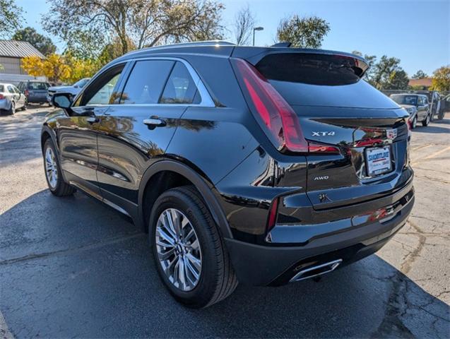 2024 Cadillac XT4 Vehicle Photo in AURORA, CO 80012-4011