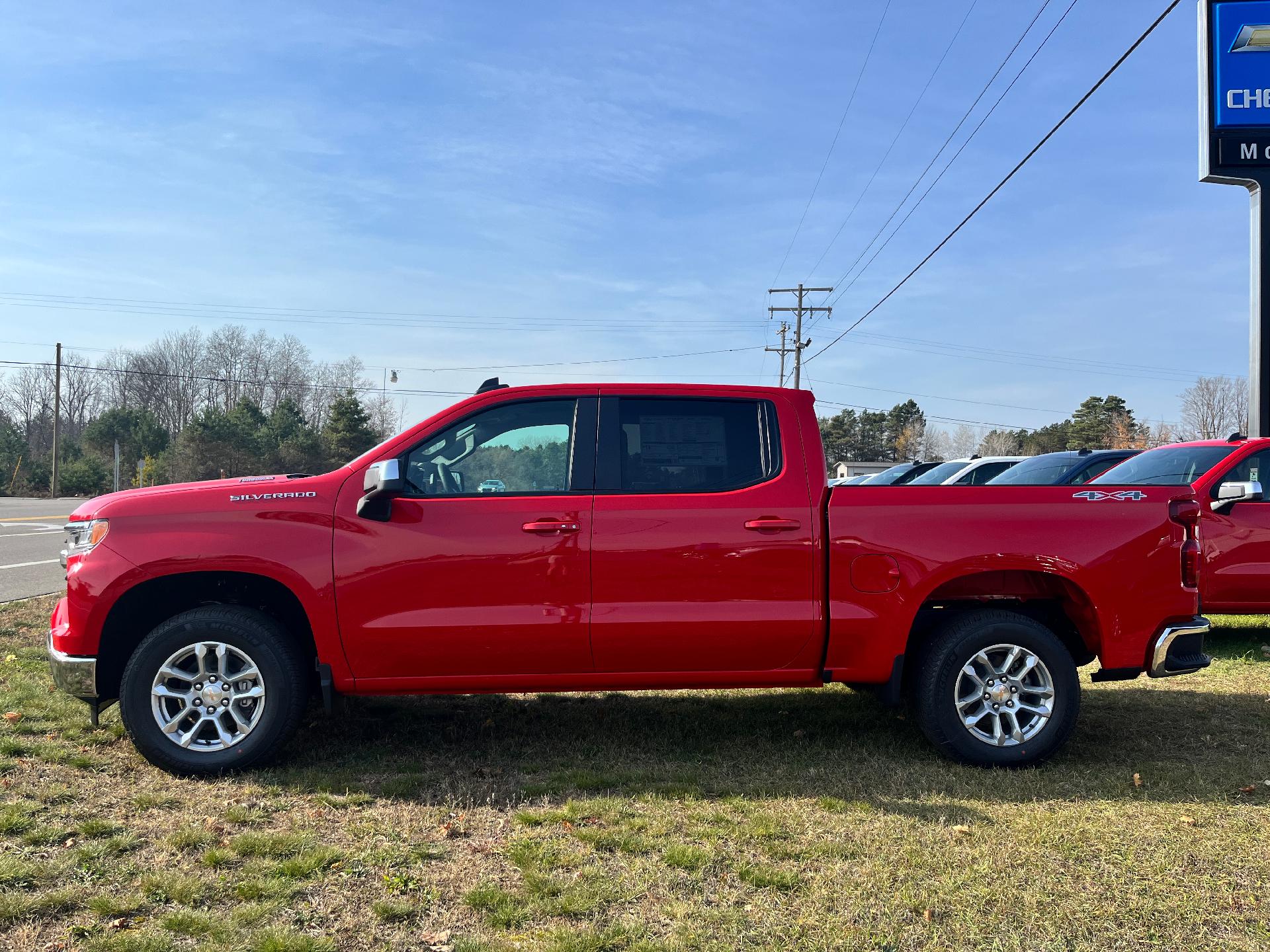 2025 Chevrolet Silverado 1500 Vehicle Photo in CLARE, MI 48617-9414