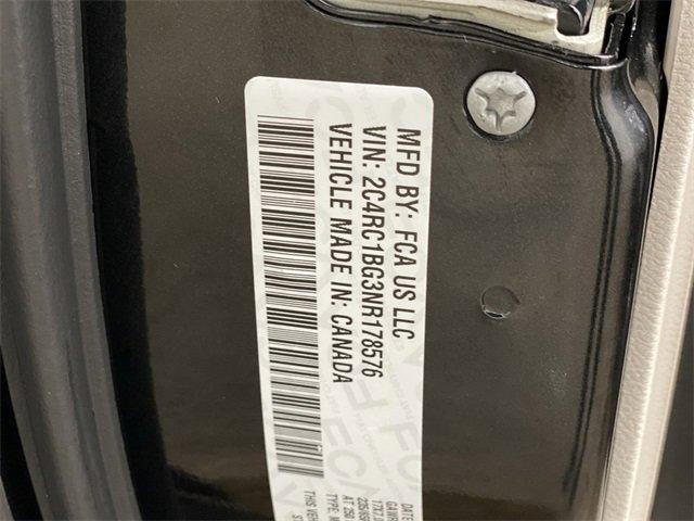 2022 Chrysler Pacifica Vehicle Photo in PORTLAND, OR 97225-3518