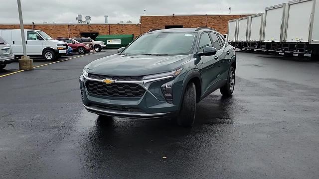 2025 Chevrolet Trax Vehicle Photo in JOLIET, IL 60435-8135