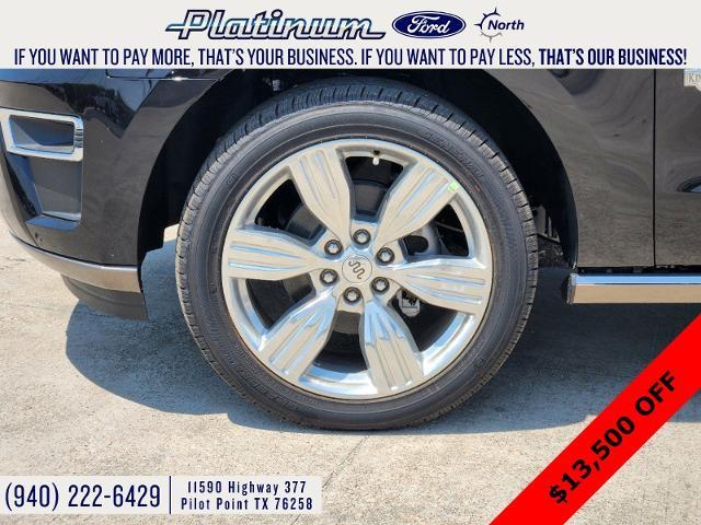 2024 Ford Expedition Vehicle Photo in Pilot Point, TX 76258