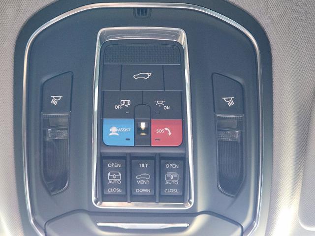 2023 Jeep Grand Cherokee L Vehicle Photo in Cleburne, TX 76033