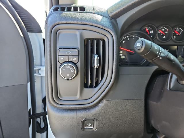 2024 Chevrolet Silverado 1500 Vehicle Photo in SAN ANGELO, TX 76903-5798