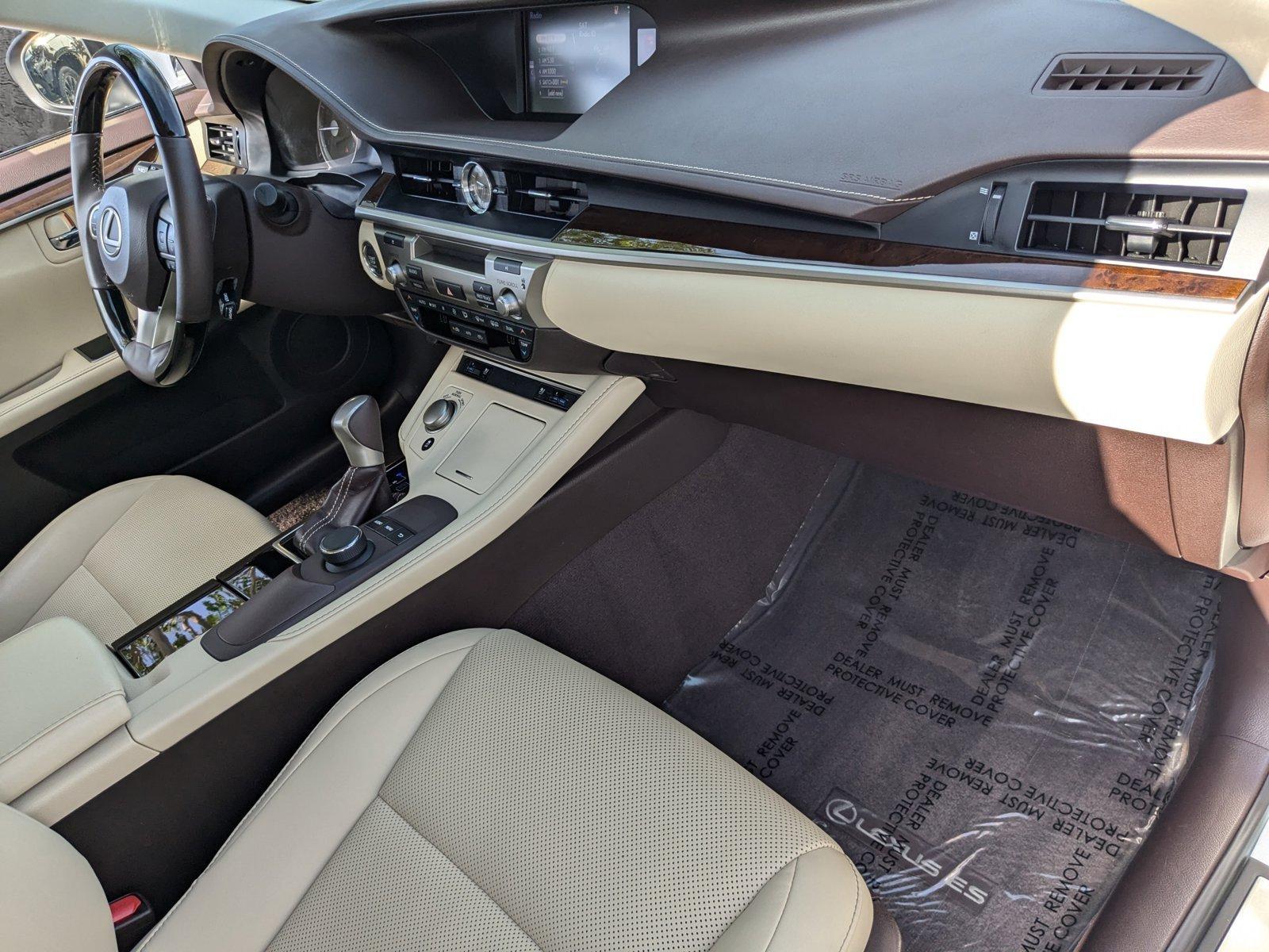 2018 Lexus ES 350 Vehicle Photo in Clearwater, FL 33761