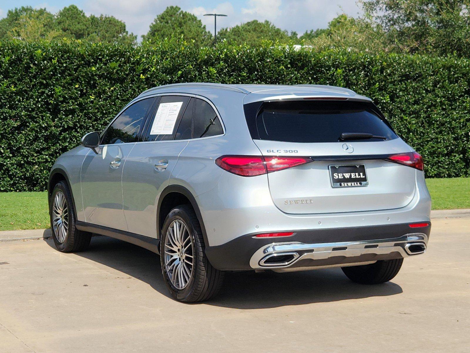 2024 Mercedes-Benz GLC Vehicle Photo in HOUSTON, TX 77079