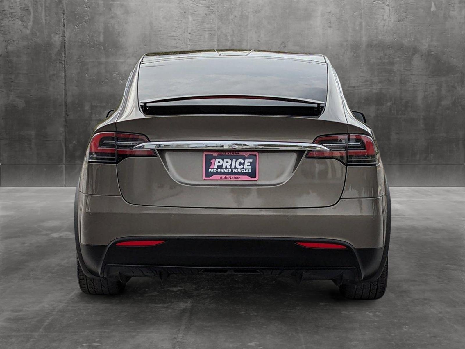 2016 Tesla Model X Vehicle Photo in Spokane Valley, WA 99212