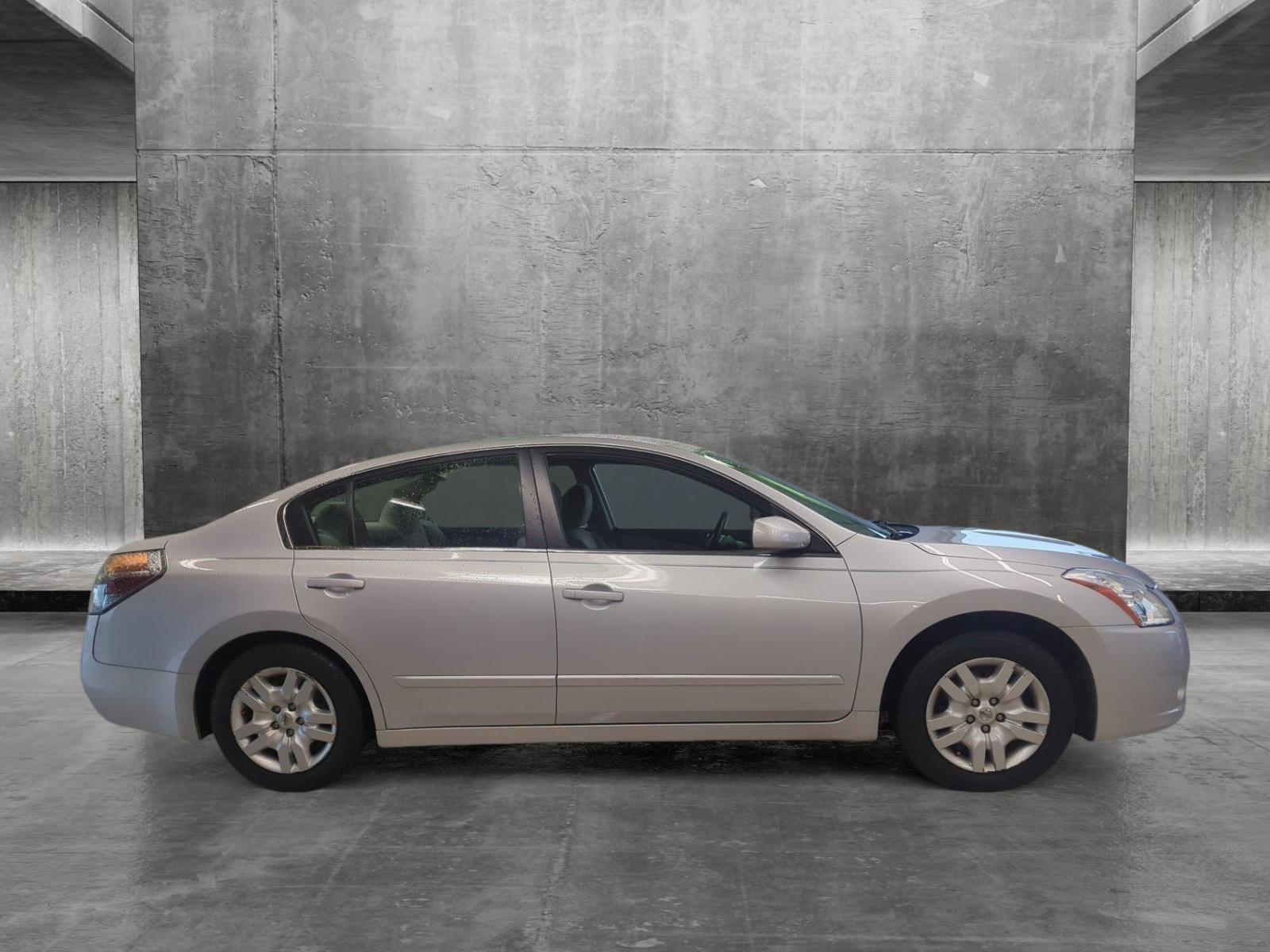 2012 Nissan Altima Vehicle Photo in Memphis, TN 38128