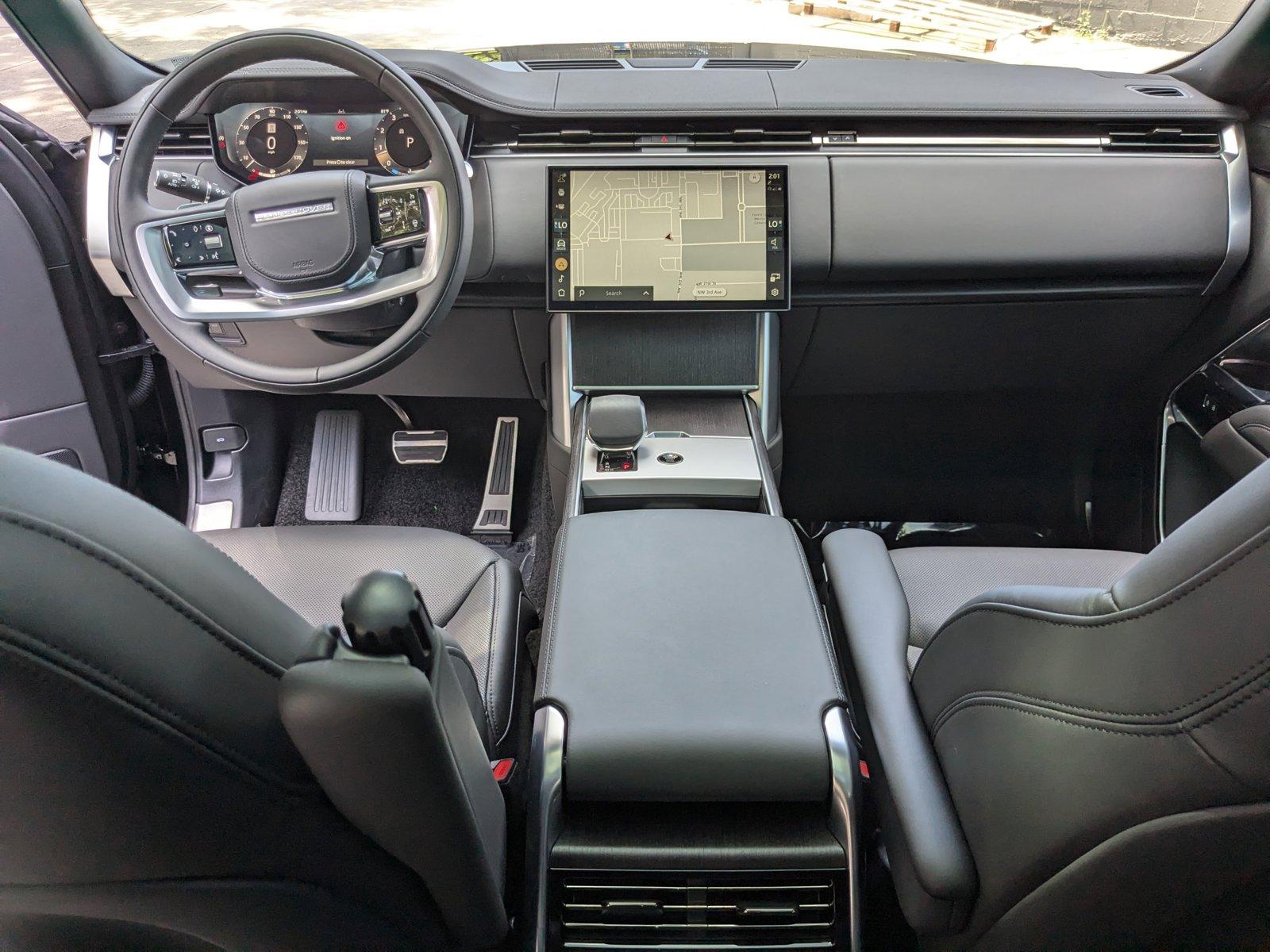 2024 Land Rover Range Rover Vehicle Photo in Pompano Beach, FL 33064