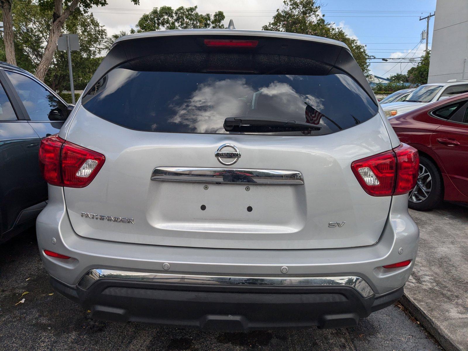 2019 Nissan Pathfinder Vehicle Photo in Miami, FL 33135