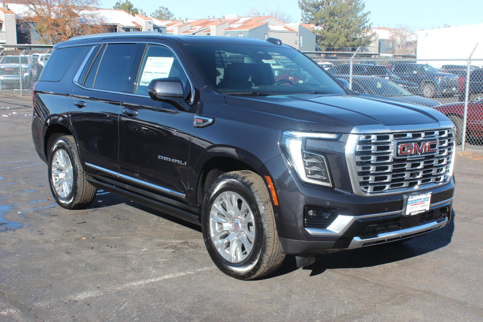 2025 GMC Yukon Vehicle Photo in AURORA, CO 80012-4011