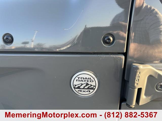 2020 Jeep Gladiator Vehicle Photo in VINCENNES, IN 47591-5519