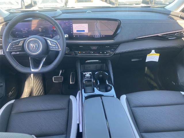 2024 Buick Envision Vehicle Photo in GOODYEAR, AZ 85338-1310