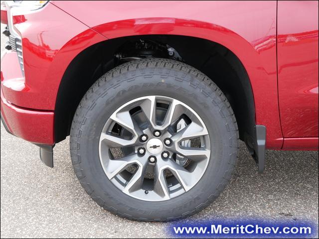 2024 Chevrolet Silverado 1500 Vehicle Photo in MAPLEWOOD, MN 55119-4794