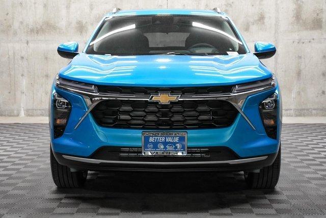 2025 Chevrolet Trax Vehicle Photo in EVERETT, WA 98203-5662