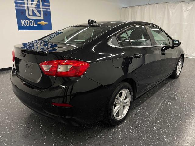 Used 2017 Chevrolet Cruze LT with VIN 1G1BE5SM6H7265301 for sale in Fremont, MI