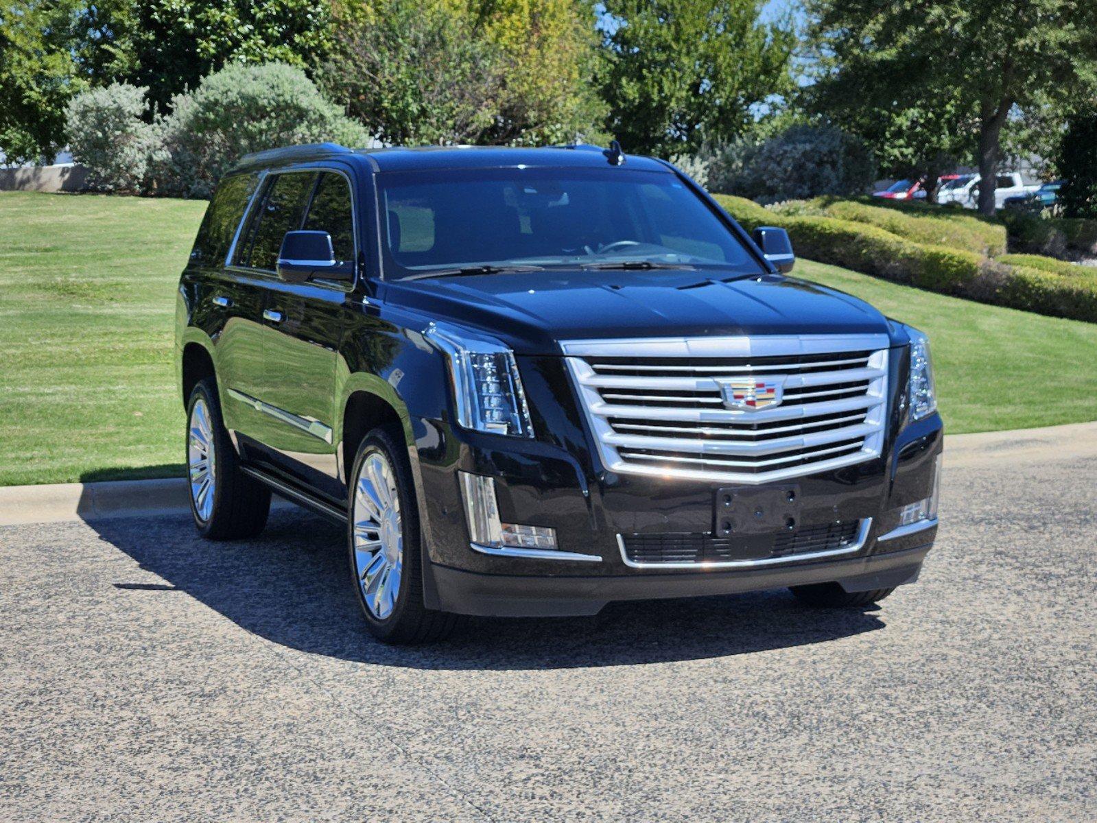 2018 Cadillac Escalade Vehicle Photo in Fort Worth, TX 76132