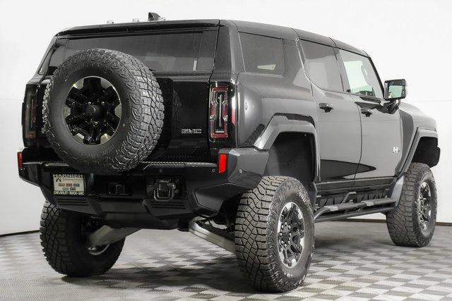 2024 GMC HUMMER EV SUV Vehicle Photo in PUYALLUP, WA 98371-4149