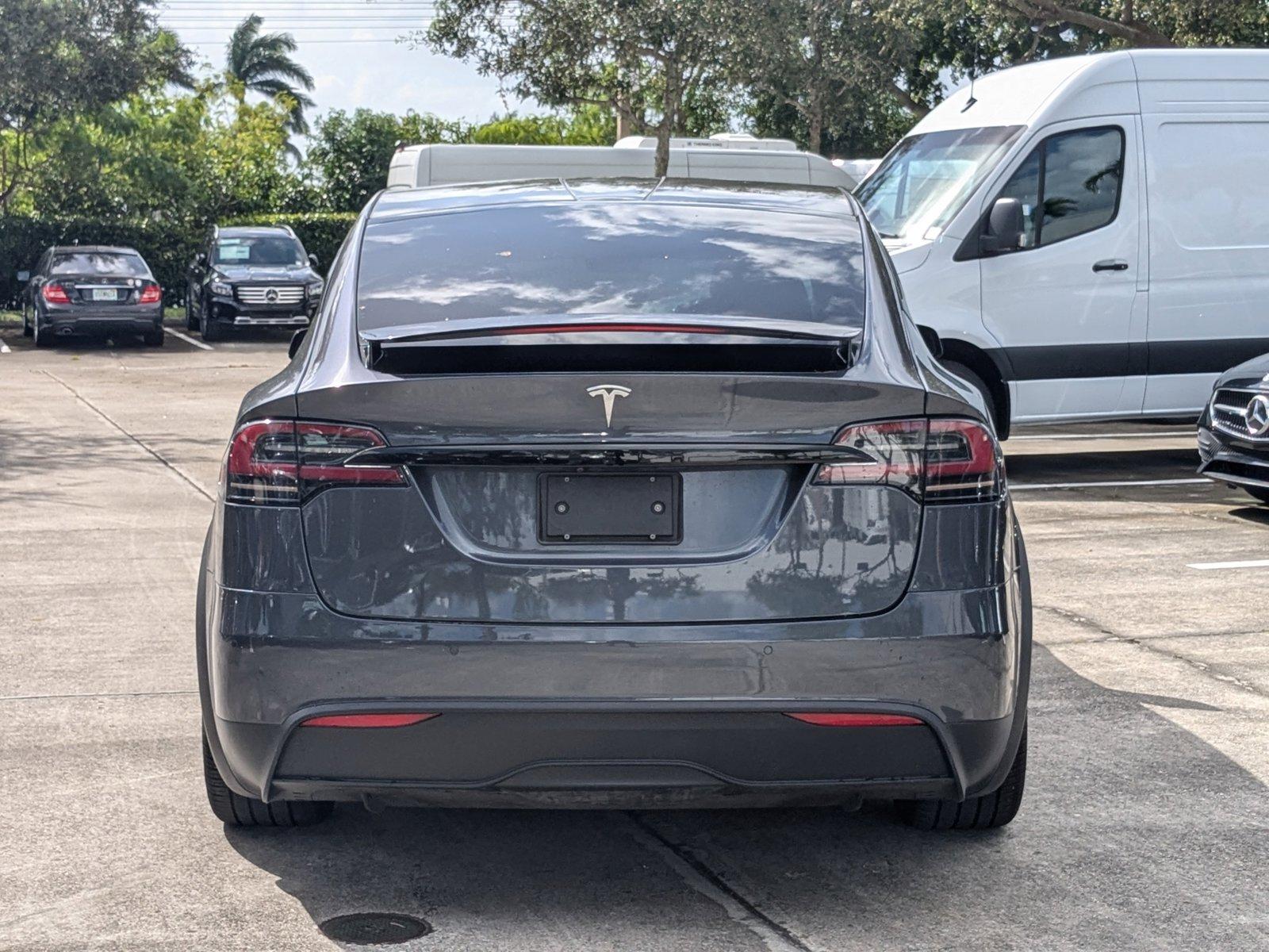 2022 Tesla Model X Vehicle Photo in Coconut Creek, FL 33073